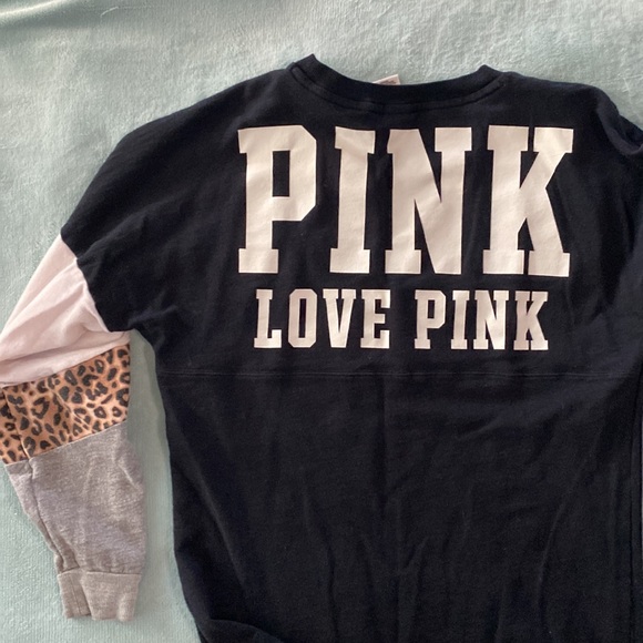 Victoria’s Secret PINK leopard sweatshirt size medium - Picture 6 of 6